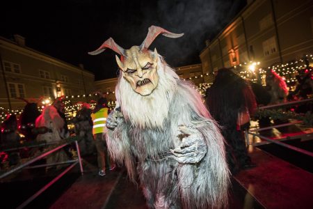 Krampuslauf am Salzburger Christkindlmarkt