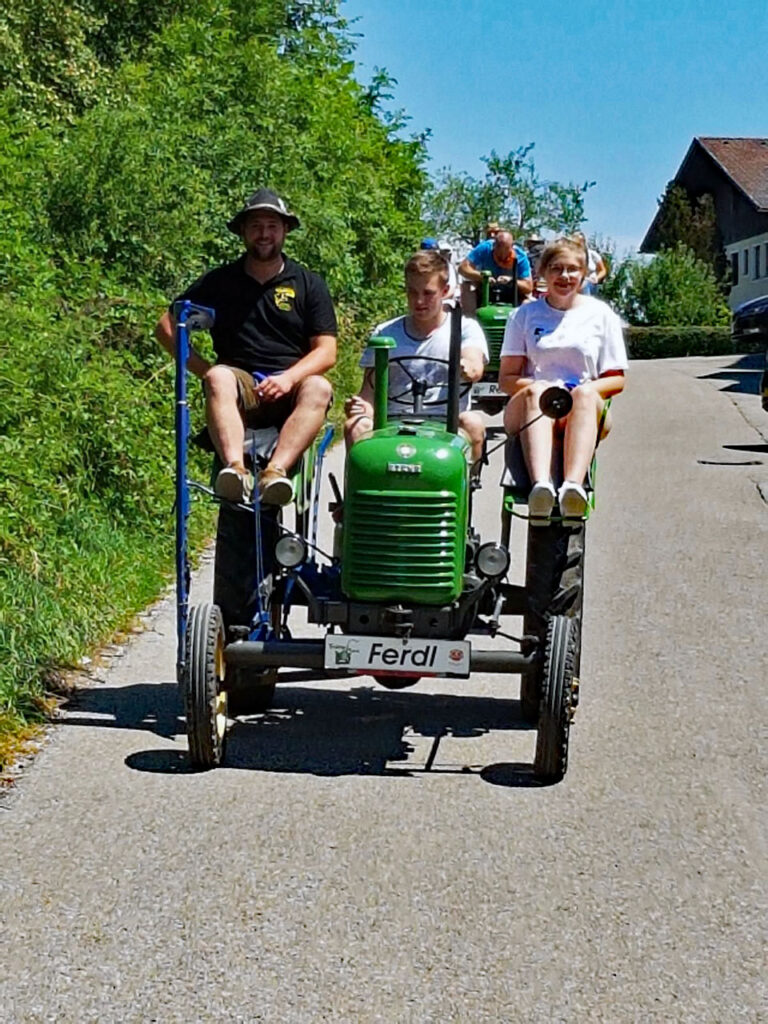 Vereinsausflug zur Traktorroaß in Ibm, 2019 | Salzburger Schiachpercht'n und Krampusse