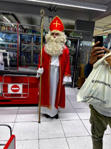 Nikolausbesuch im Spar Markt Homburg,