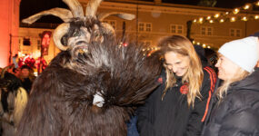 Krampuslauf Christkindlmarkt Salzburg, 5. Dezember 2022 der Salzburger Schiachpercht'n und Krampusse | © wildbild (Doris Wild)