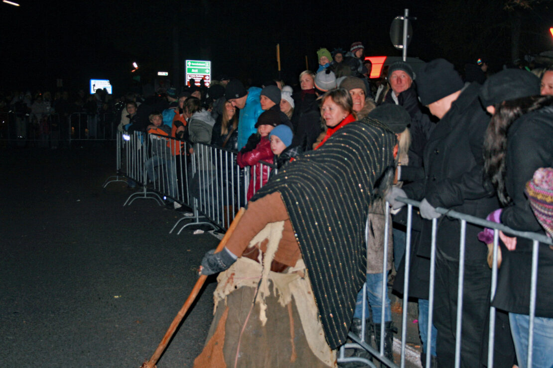 6. Attersee'er Krampusnacht, 19. November 2011 | Salzburger Schiachpercht'n und Krampusse
