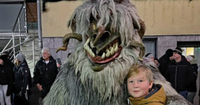 Perchtenlauf Mühlbach/Hochkönig, 3. Jänner 2023 | Salzburger Schiachpercht'n und Krampusse