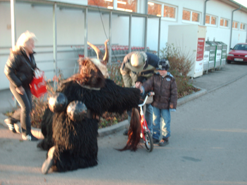 Perchtenlauf Traun, 13. Dezember 2008 | Salzburger Schiachpercht'n und Krampusse