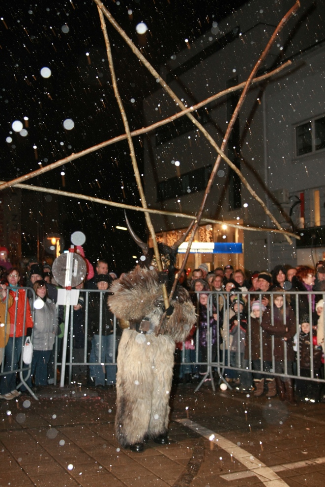 Perchtenlauf Traun, 12. Dezember 2009 | Salzburger Schiachpercht'n und Krampusse