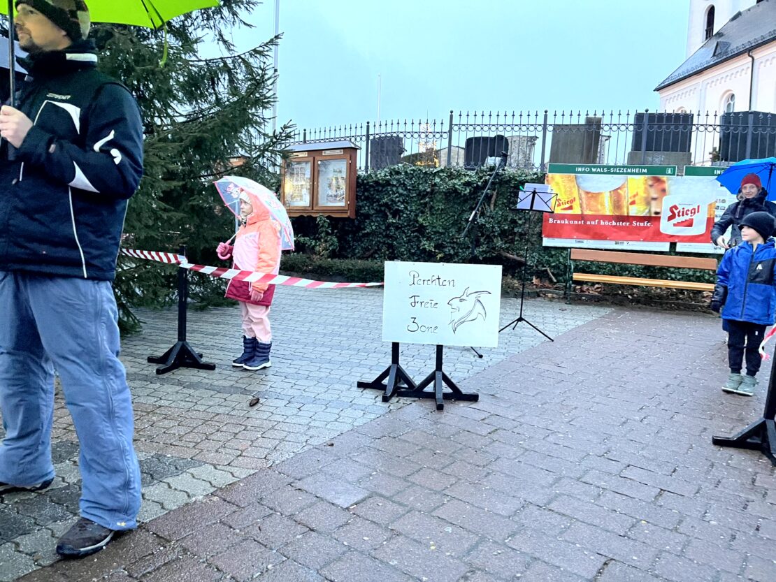 Perchten Hoagascht Wals, 6. Jänner 2024 | Salzburger Schiachpercht'n und Krampusse