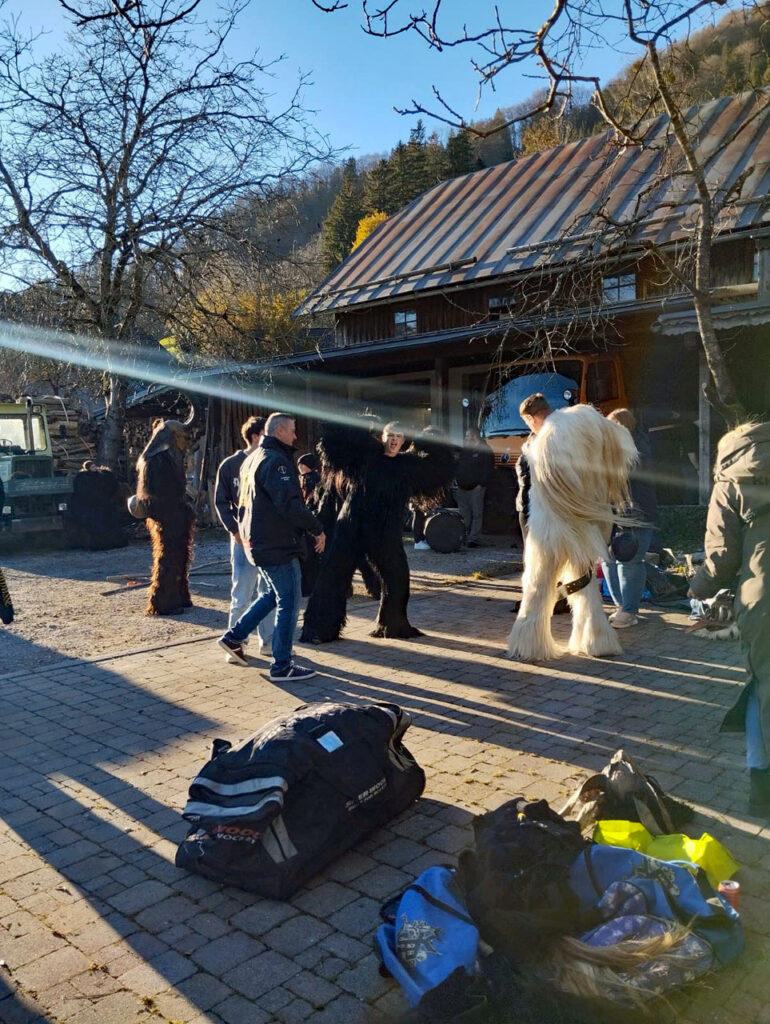 Abschlusstraining für die Saison 2024/25 | Salzburger Schiachpercht'n und Krampusse