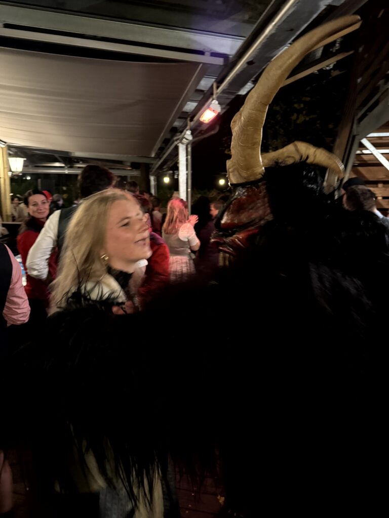 Saisonstart beim Wirtshaus Steinlechner, Salzburg, 26. November 2024 | Salzburger Schiachpercht'n und Krampusse