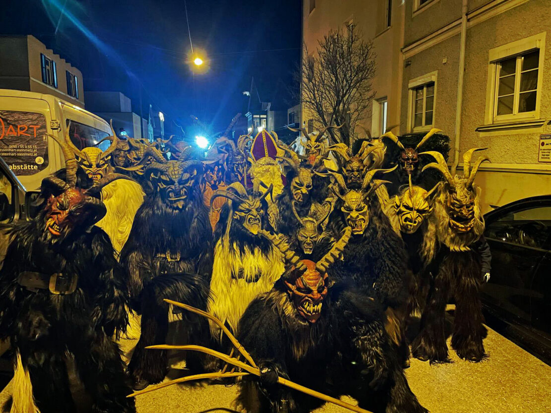 49. Gnigler Krampuslauf, Salzburg-Gnigl, 30. November 2024 | Salzburger Schiachpercht'n und Krampusse