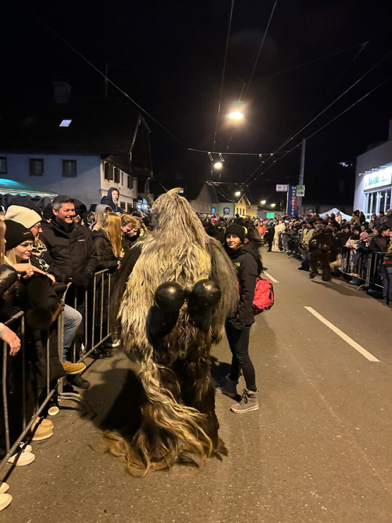 49. Gnigler Krampuslauf, Salzburg-Gnigl, 30. November 2024 | Salzburger Schiachpercht'n und Krampusse