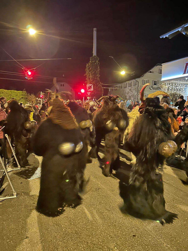 49. Gnigler Krampuslauf, Salzburg-Gnigl, 30. November 2024 | Salzburger Schiachpercht'n und Krampusse