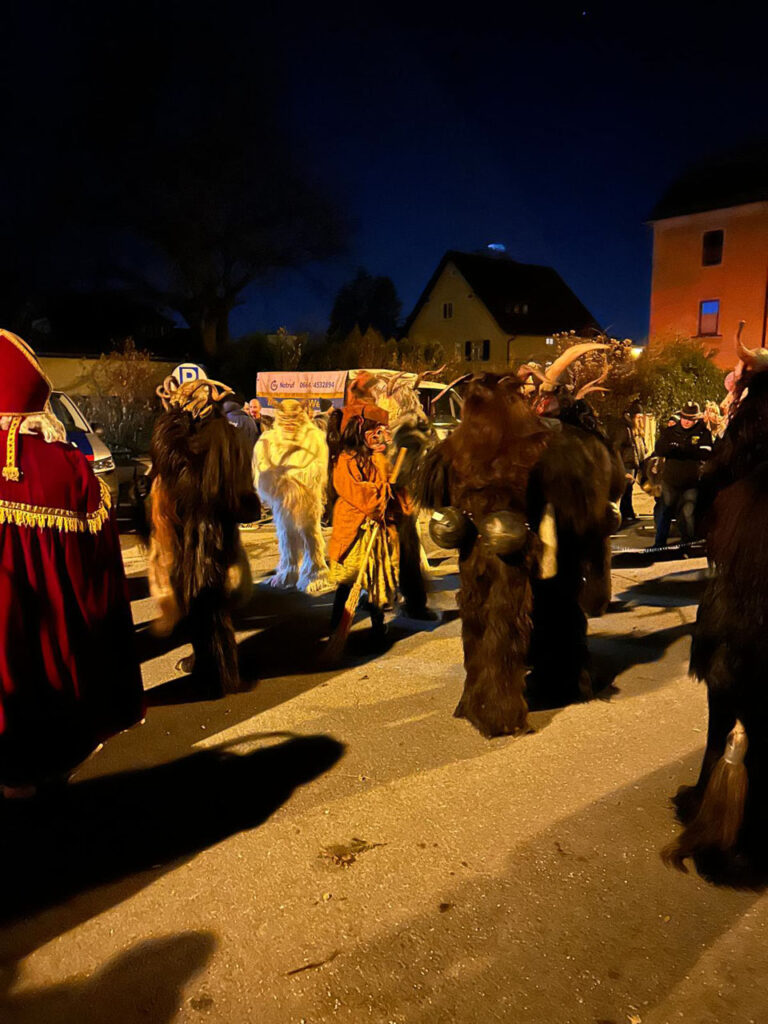 49. Gnigler Krampuslauf, Salzburg-Gnigl, 30. November 2024 | Salzburger Schiachpercht'n und Krampusse