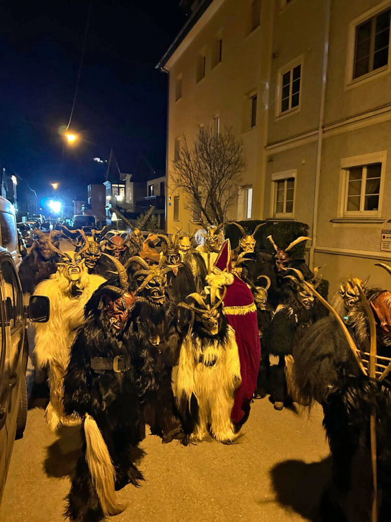 49. Gnigler Krampuslauf, Salzburg-Gnigl, 30. November 2024 | Salzburger Schiachpercht'n und Krampusse