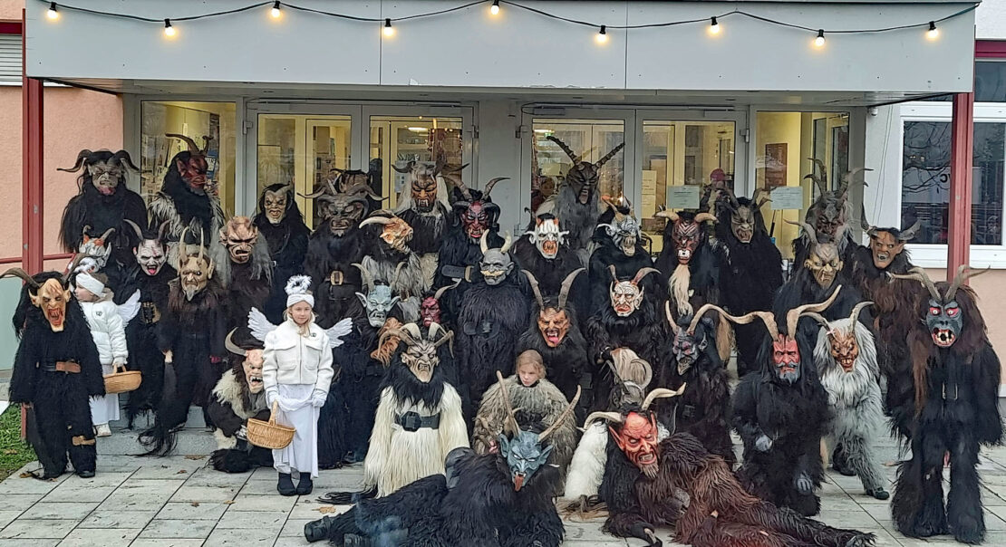 Kinderkrampuslauf in Obertrum am See, 1. Dezember 2024 | Salzburger Schiachpercht'n und Krampusse