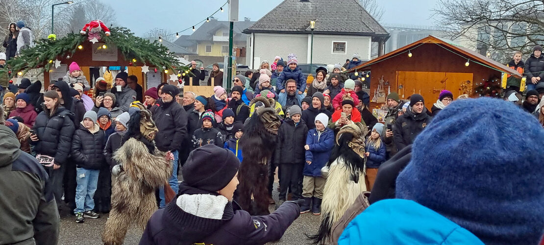 Kinderkrampuslauf in Obertrum am See, 1. Dezember 2024 | Salzburger Schiachpercht'n und Krampusse