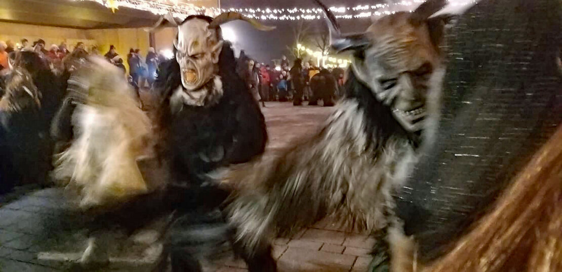 Krampuslauf in Obertrum am See, 1. Dezember 2024 | Salzburger Schiachpercht'n und Krampusse