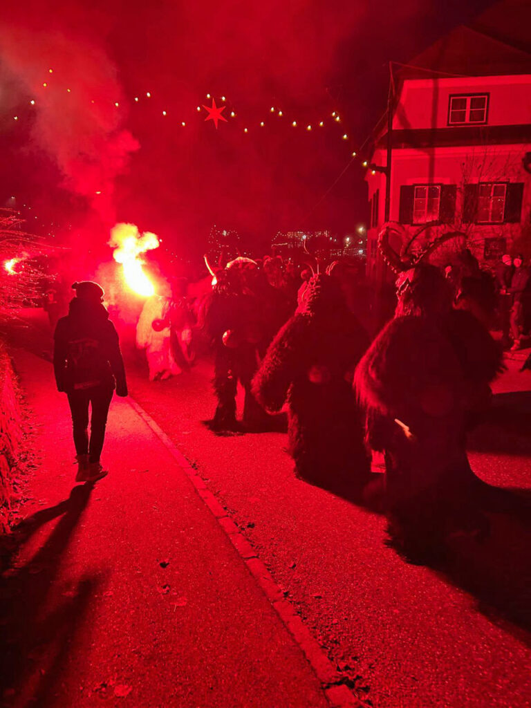 Krampuslauf in Obertrum am See, 1. Dezember 2024 | Salzburger Schiachpercht'n und Krampusse