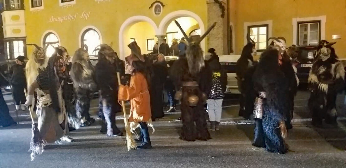 Krampuslauf in Obertrum am See, 1. Dezember 2024 | Salzburger Schiachpercht'n und Krampusse