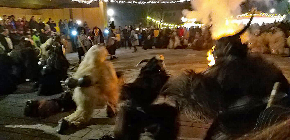 Krampuslauf in Obertrum am See, 1. Dezember 2024 | Salzburger Schiachpercht'n und Krampusse