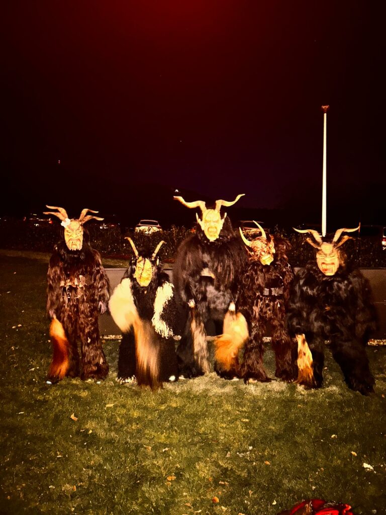 26. Hallwanger Krampuslauf am 28. 11. 2025